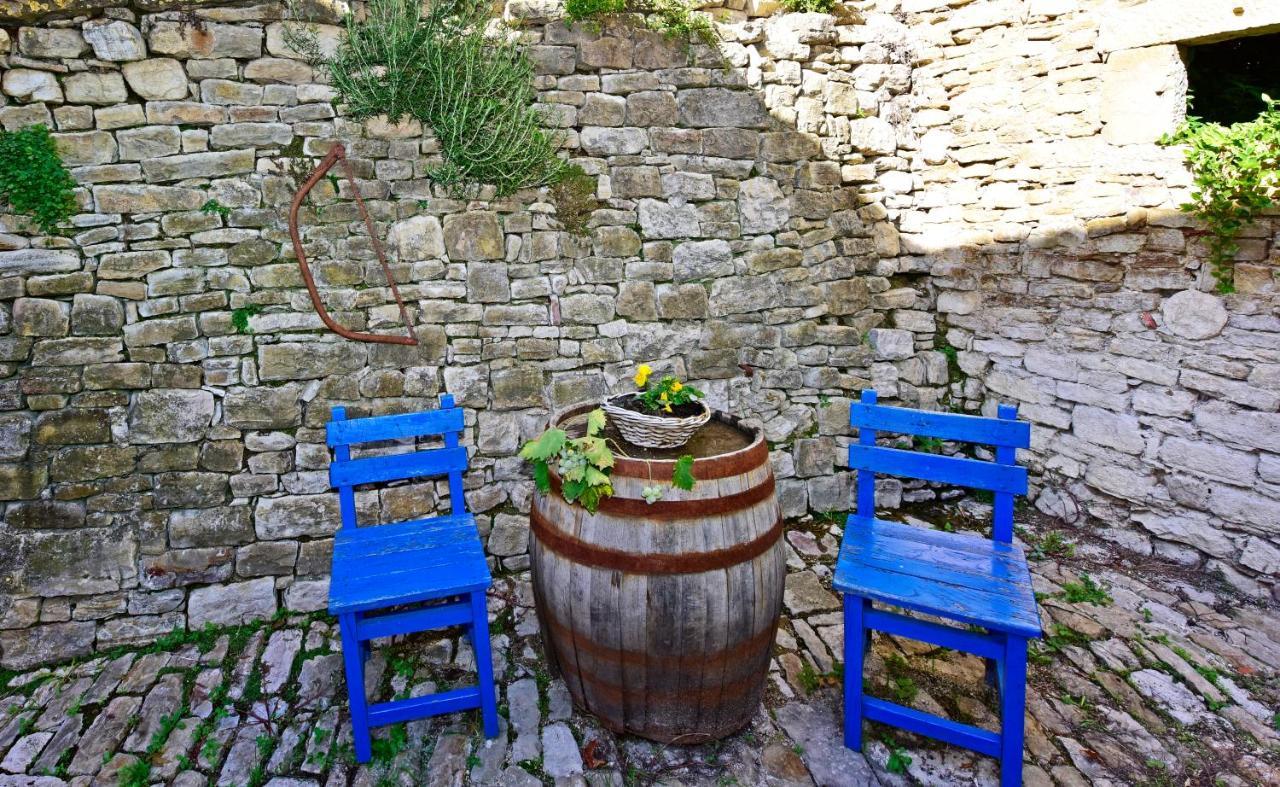 Villa Fragola Motovun Esterno foto