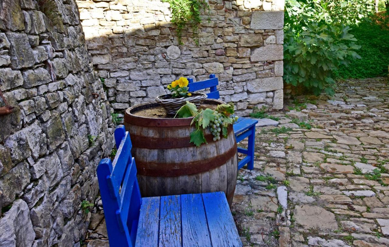 Villa Fragola Motovun Esterno foto